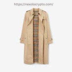 Refined Burberry Kensington Trench Coat in Chattanooga, Tennessee